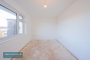 Bedroom- click for photo gallery